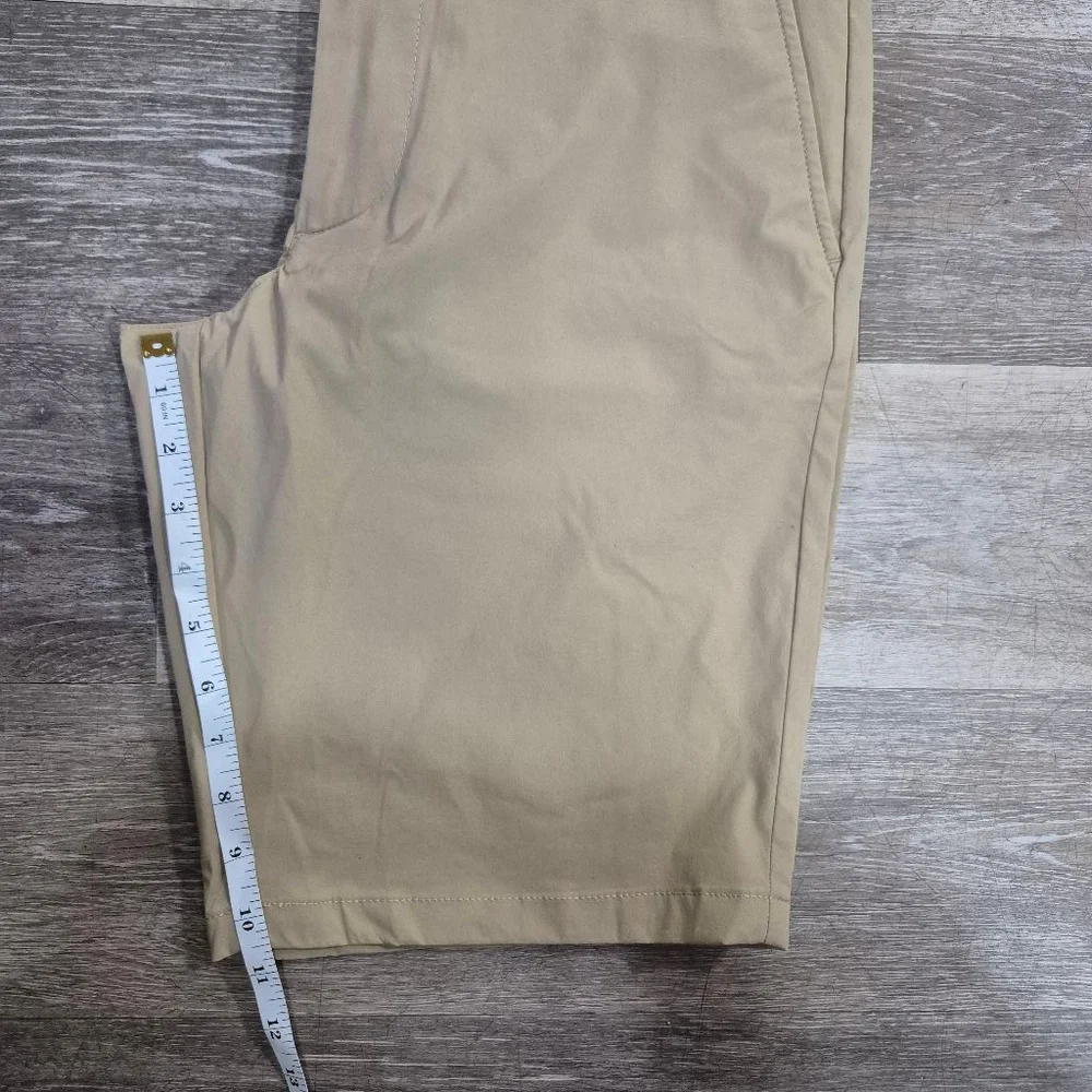 J. Crew Men's Tan Shorts Sz 31